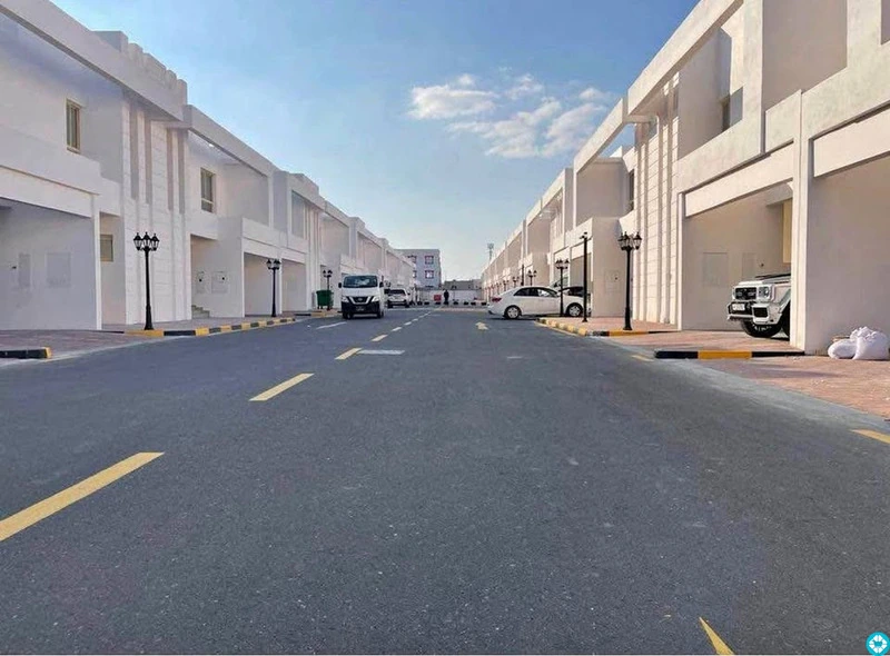BACHELORE 7 & 6 BHK VILLA SALIYA NEAR : ABU SIDRAH MALL