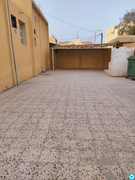 BIN OMRAN FULL VILLA FOR RENT - 3/8