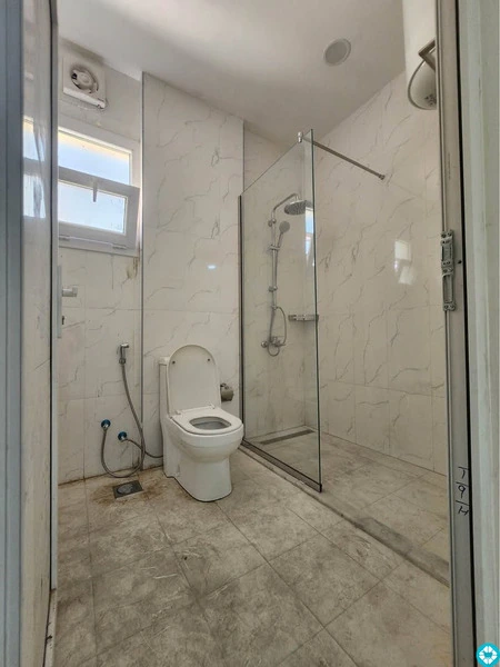 BRAND NEW 3 BHK APARTMENT AVAILABLE IN NAJMA NEAR: METRO STATION &JAREER BOOKSTORE 3 bedroom - 8/8