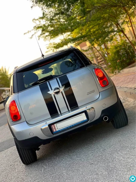 Mini Cooper - 2/3