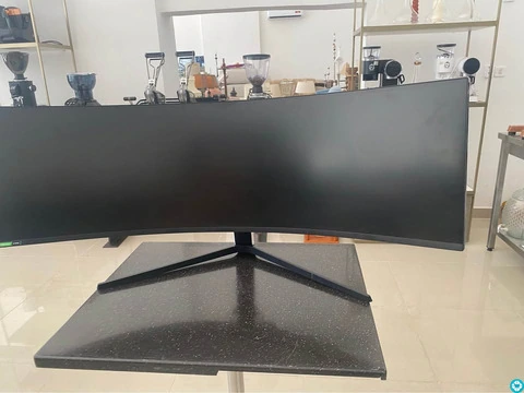 Samsung gaming Monitor - 2
