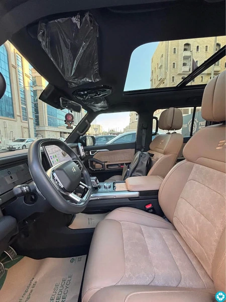 Jetour T2 Luxury - 2/8