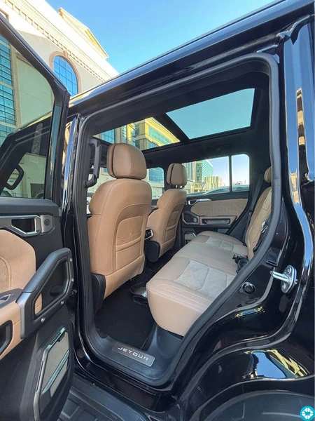 Jetour T2 Luxury - 4/8