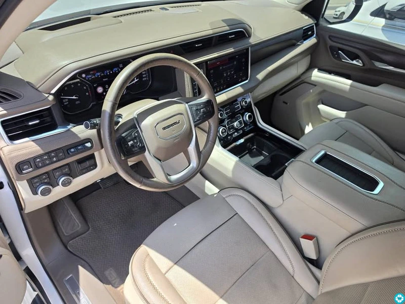 Gmc Yukon Denali Model : 2021 Km : 123,000 Price : 144,000 Qr - 3/7