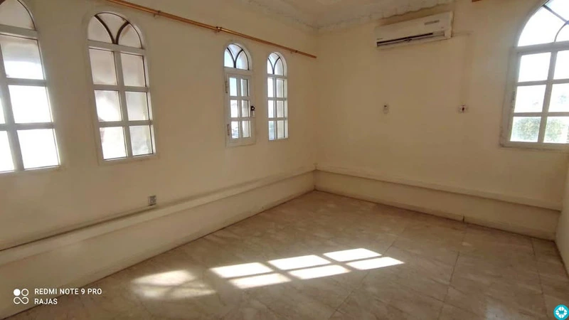 2bhk for rent in old airport near papa John's signal - 1/5