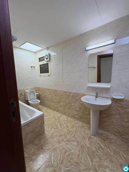 Spacious 2bhk and 3bhk Available Family Apartment Fully Furnished Located in Al muntaza. - 8/8